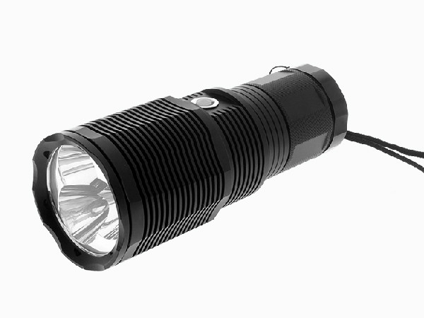XHP50x3 المتطرفة مشرق عالية الصمام 6000 لومينز 4x18650 8800mAh مقاومة للماء IP67 القابلة لإعادة الشحن الصمام مصباح يدوي